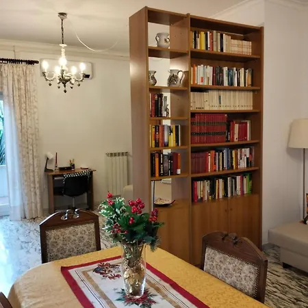 Pia's House Apartament *