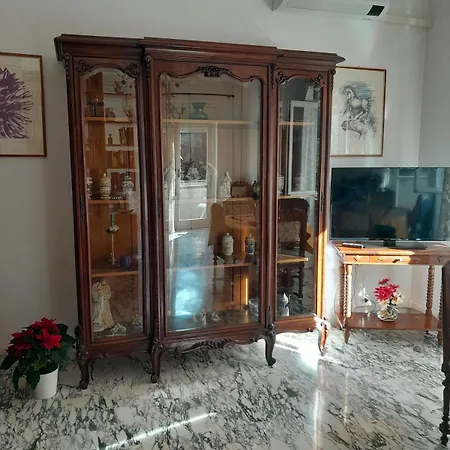Pia's House ローマ