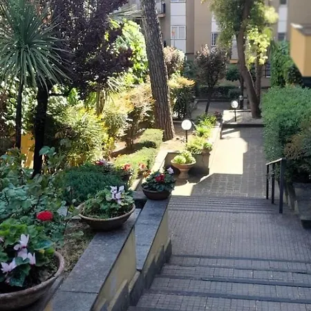 Pia's House Rom